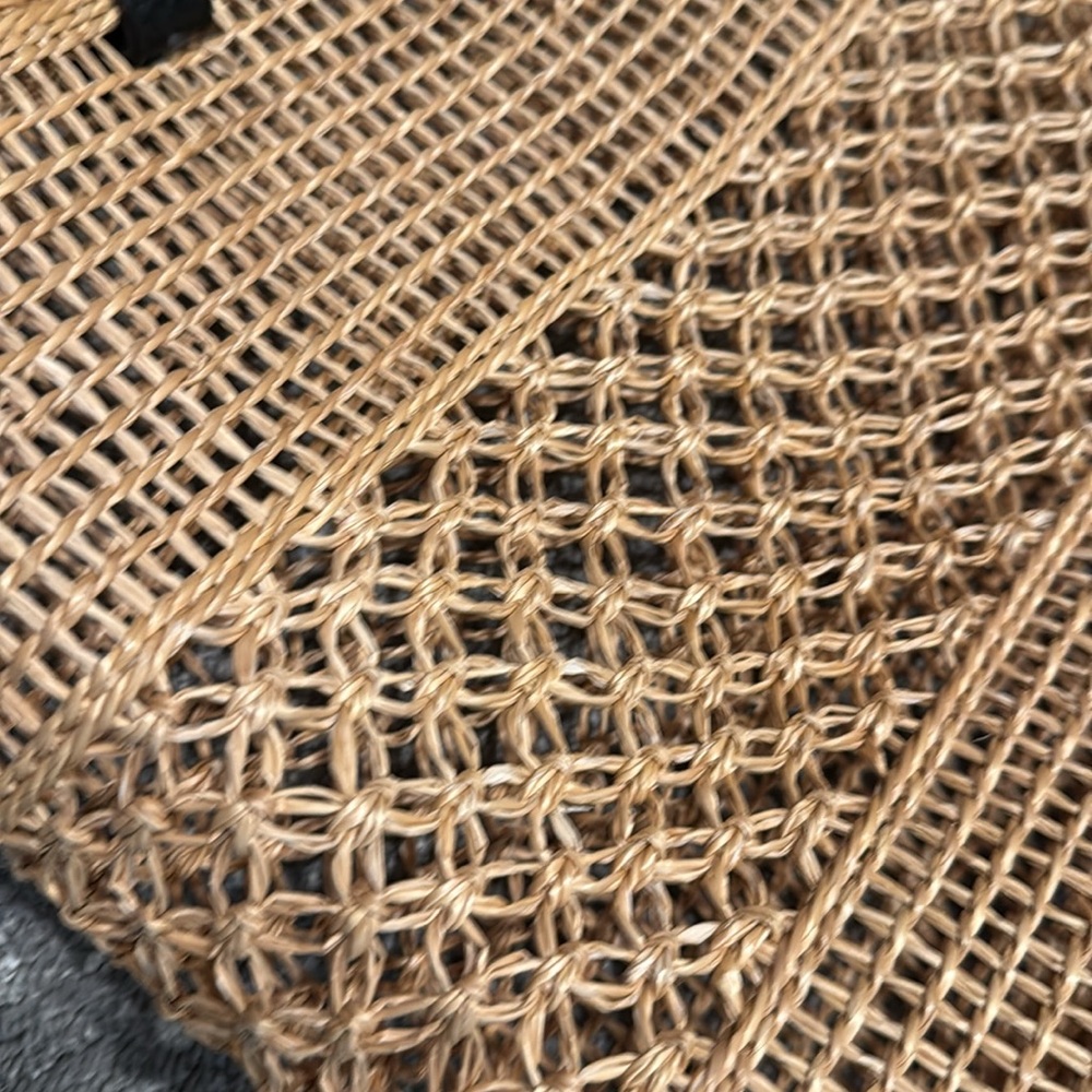 Vintage Woven Tan Tote Bag with Black Straps - Picture 3 of 6